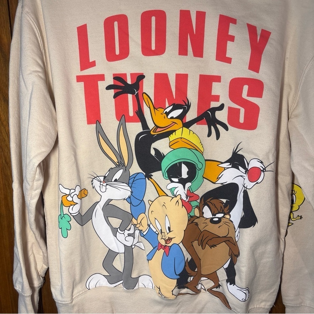 Warner Bros. Cream Looney Tunes Sweatshirt - Picture 3 of 7